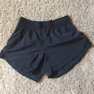 Lululemon black reversible shorts